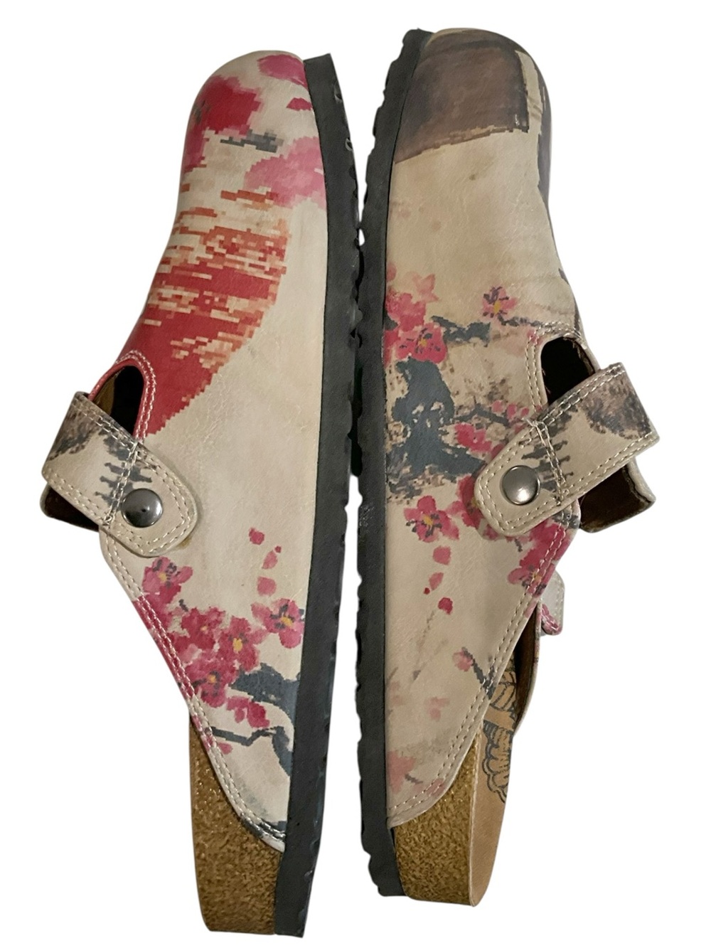 Calceo Red Flowers And Man on Boat Patterned Clogs Size US 9.5 EU 40 - Picture 6 of 11